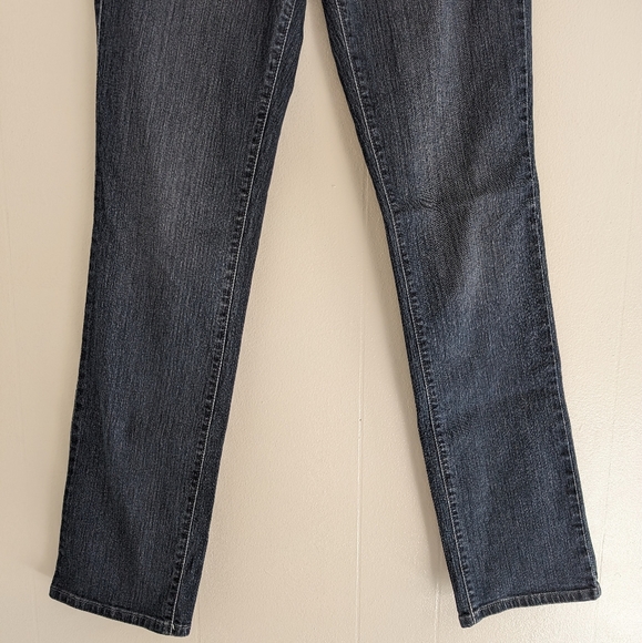 Levi's 505 Straight Jeans - Picture 4 of 8